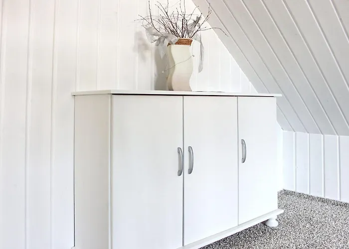 Windspiel Nyaraló Kleeden