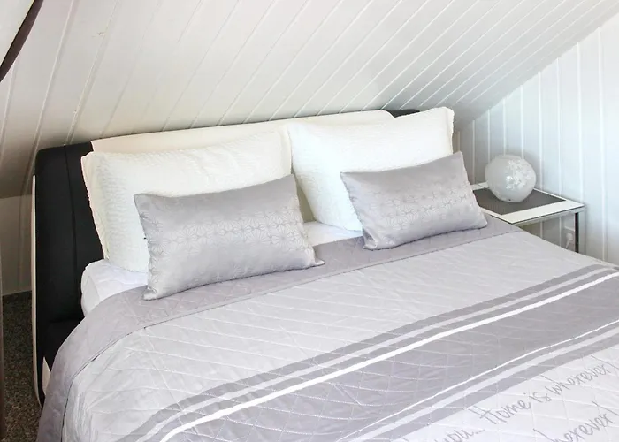 Windspiel Nyaraló *